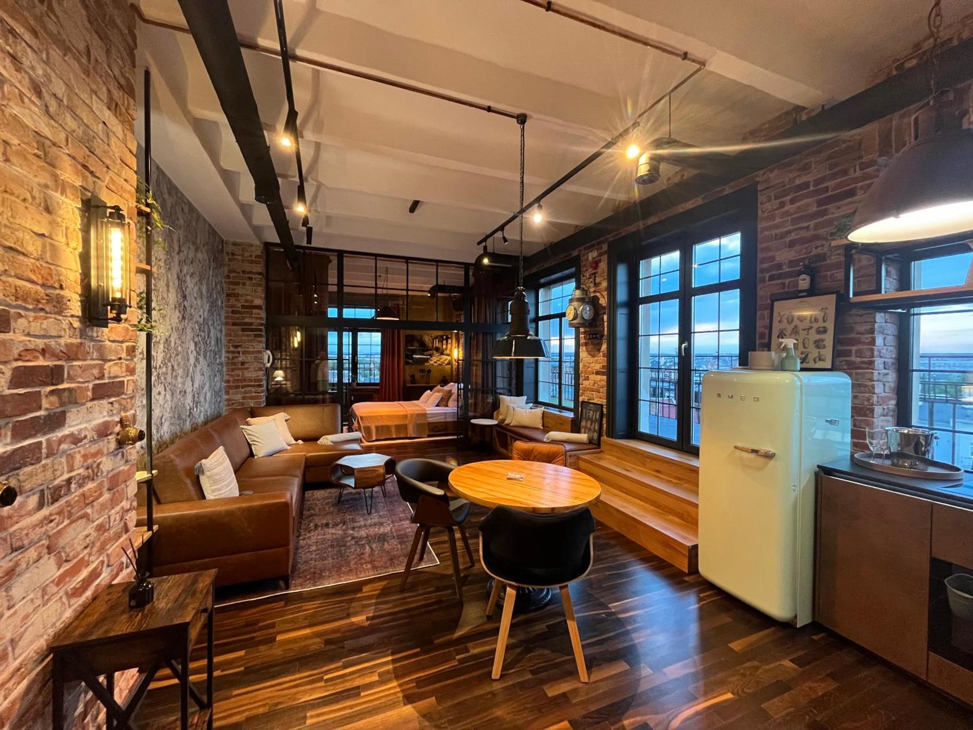 Loft21